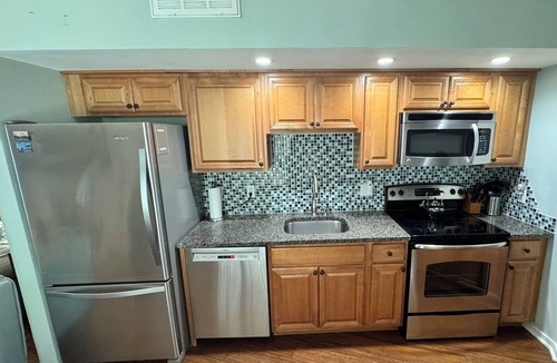 Night Heron House | Adorable Cottage in Sea Pines with Screened Porch, Short Walk to the Beach