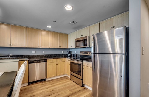 Downtown Myrtle Beach Condo | Amazing Oceanfront Huge King Suite, 18th Floor, Walk-in Shower, New Floor