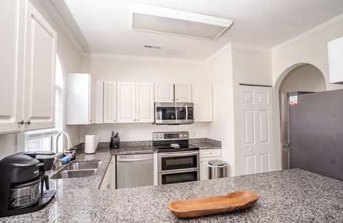 Central Myrtle Beach Condo | Amazing vacation rental, great location,pool,close to the beach and golf course
