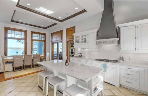 Vanderhorst Plantation House | Architectural Gem with Private Dock