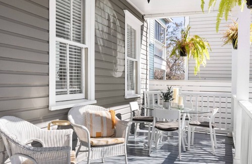 Cannonborough Elliotborough House | B2 at Saint Philip Square, One Block to King, Second Floor Private Porch