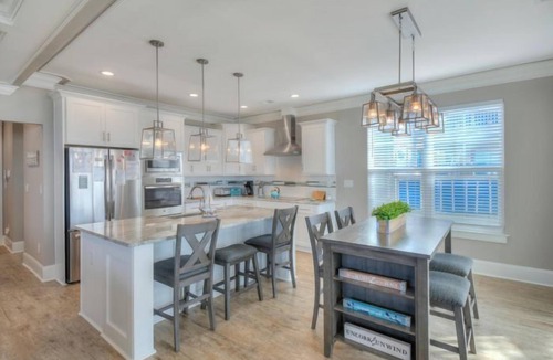 Atlantic Beach House | Baileys Blue Ocean View