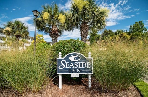 North Litchfield Beach Apartment | Beach Getaway with Lazy River & Golf Acces