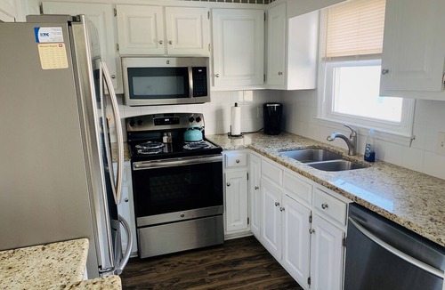 Garden City House | Beach Property - Private Townhome w/Balconies, 3 Bedrm 2 1/2 Bath, 2 Car Garage