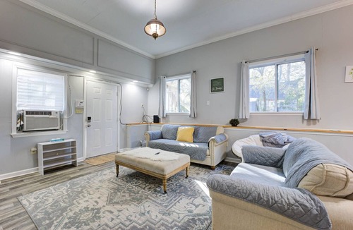 Lincolnville Cottage | Beautiful 2 Bedroom Cottage
