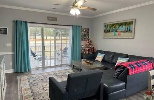 Central Myrtle Beach Apartment | Beautiful Condo on Golf Course