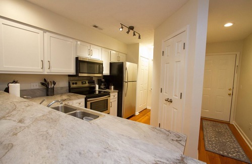 Pawleys Island Condo | Beautiful Newly Updated 1st Floor True Blue Villa!