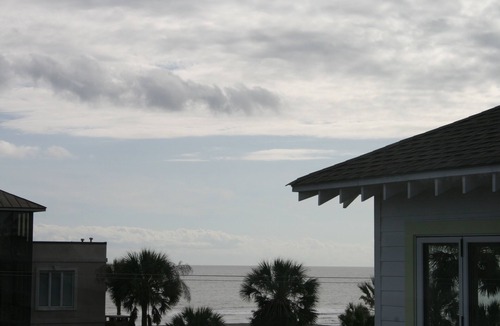 Folly Beach House | Beautiful wraparound porches & easy walk to the beach