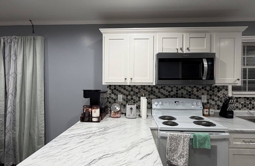 Walterboro House | Best Stop Near I-95 Clean 3BR Fast WiFi