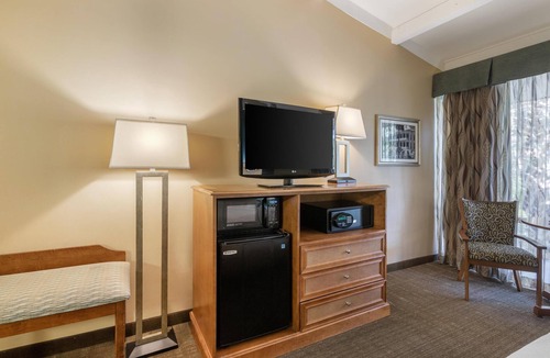 West Ashley Hotel | Best Western Charleston Inn