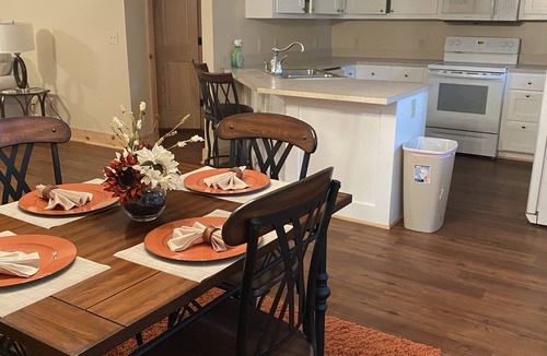 Camden Cabin | Blue Barn Lodge Unit 1 Tranquil Luxury Retreat on Private Estate