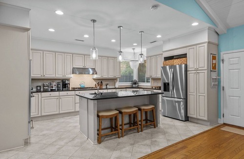 North Litchfield Beach House | Blue Crab Trap, charming 3 bd home with outdoor entertaining in Pawleys Island