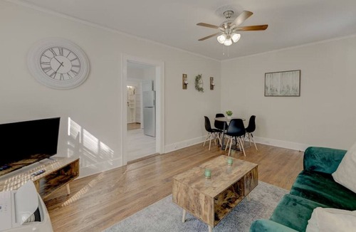 Shandon Apartment | Blueberry Cottage Duplex Apt Left Side, Pets Welcome, 2 BD, 1 BA