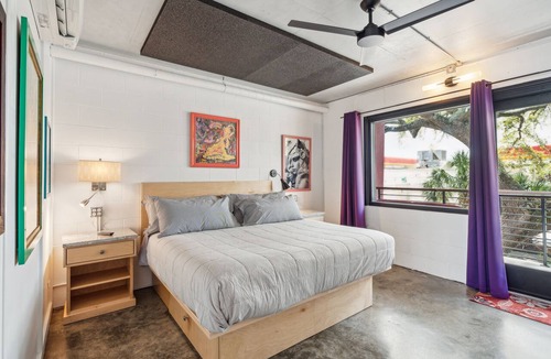 Folly Beach Hotel | Boutique Vera Hotel Room 201: King Room in the Heart of Folly Beach