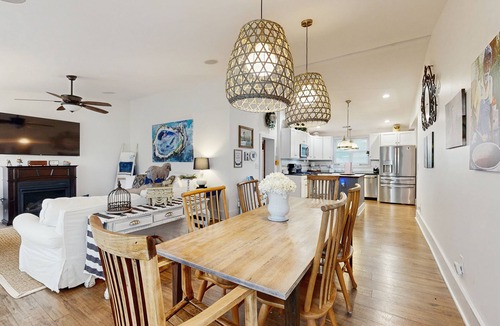 Hanahan House | Breezy, renovated home with fenced yard, front porch & lovely living spaces