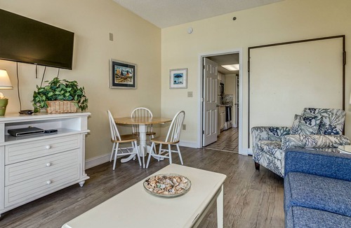 Litchfield by the Sea Condo | Bridgewater condo in Litchfield by the Sea!