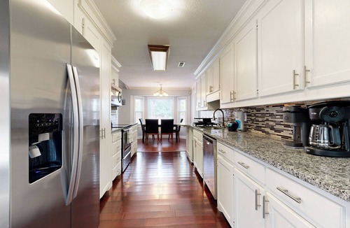 Goose Creek House | Bring Your Pup! Goose Creek Home w/Private Pool