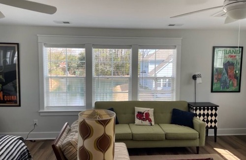 Mount Pleasant House | Carriage House with View