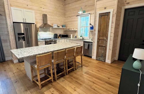 Daufuskie Island House | Carvin Cottage - Cozy 2bdr with Loft- 4 Passenger Golf Cart Included