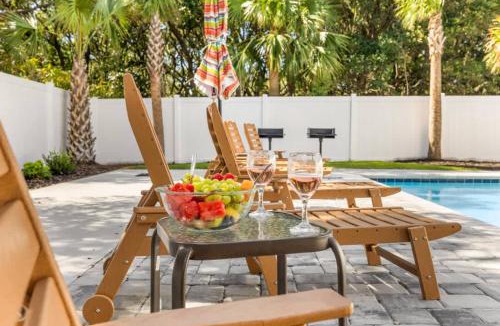 Long Bay Estates House | Casa Blanca Luna Showstopper Sea View Home