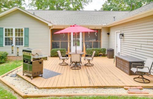 Chapin House | Chapin Home Near Boat Launch & Lake Murray!