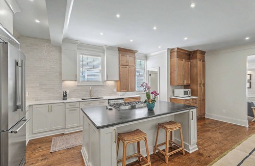 Harleston Village House | Charleston Charm: Renovated 4BR House with Modern Amenities