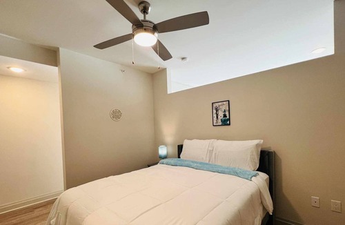 Westside Apartment | Charming 1BD 1BA Haven in Historic Charleston, SC - Your Perfect Getaway Awaits!