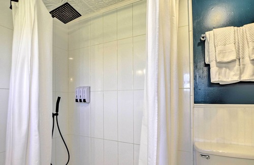 Sellers House | Charming, Historic Home Minutes from Myrtle Beach- Sleeps 16