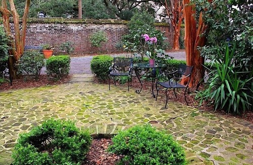 French Quarter Cottage | Charming mid 1700s Kitchen House
