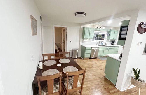McClellanville House | Charming Newly Renovated House in McClellanville