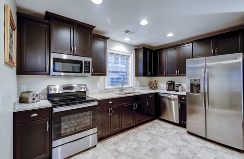 Charleston House | Charming studio with 3 pools, kitchenette & AC