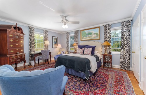 South of Broad House | Cheerful home in the heart of Charleston. Designated office space for executives