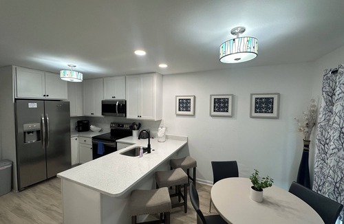 Mount Pleasant House | Cheerful townhome near Isle of Palms, Sullivans Island, Charleston & Shem Creek.