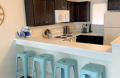 Rock Hill Condo | Cherry Road near I-77 + more!
