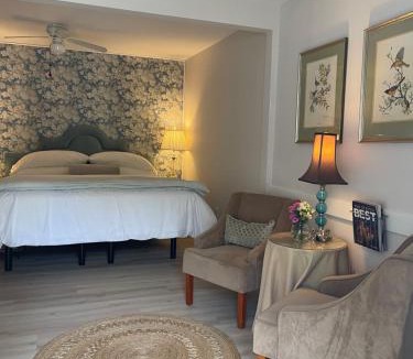 Columbia Bed & Breakfast | Chesnut Cottage Inn
