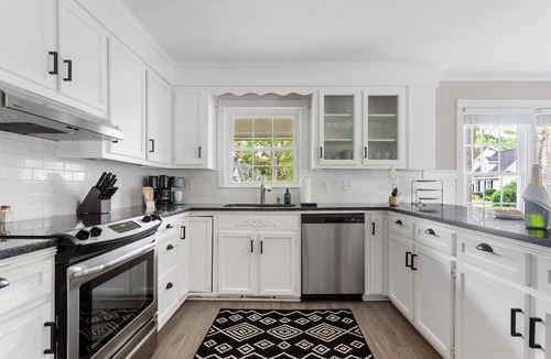 Mount Pleasant House | Close To Town Center! | The Attwood