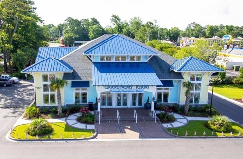 Surfside Beach Resort | Club Wyndham Grand Palms Studio