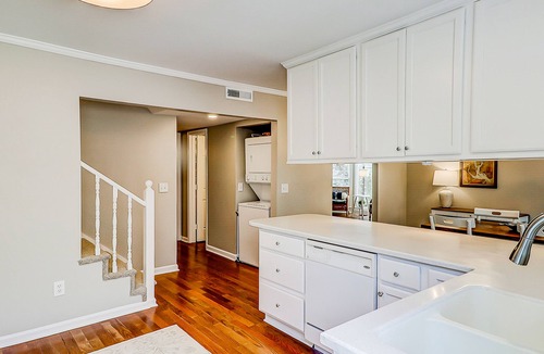 Old Village Villa | Coastal cottage with yard, near shopping & dining in Old Village District