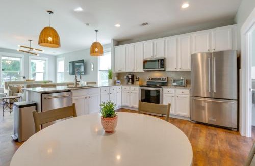 Bluffton House | Coastal Home w/Yard < 1 Mi to Old Town Bluffton!