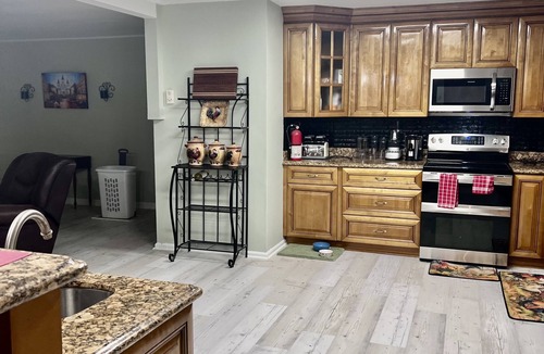 State Park House | Columbia Retreat 2 ac Ft Jax, USC, 5 Points, Brice Stadium, Segra Fireflies