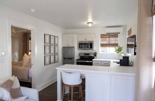 Shandon Apartment | Comfortable 1BR · Near Fort Jackson & Devine St