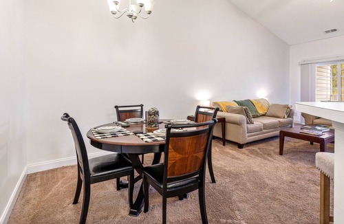 Waterford Plantation Condo | Contemporary golf retreat with private balcony, fast WiFi, central AC, & pool