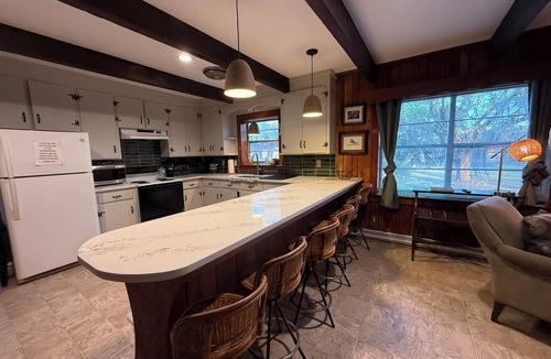 Rantowles Cabin | Cottage on the Toogoodoo Creek - Enjoy a peaceful retreat with dock & boat ramp