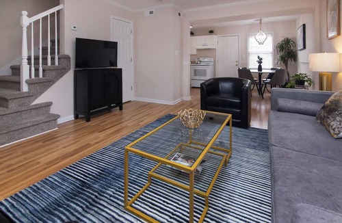 Ponderosa - Wingate Apartment | Cozy 1BR for Longer Stays Close to Uptown