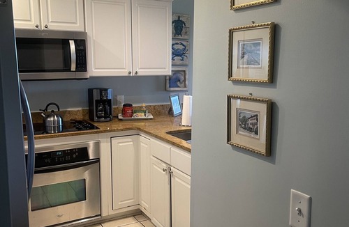 Saint Helena Island Villa | Cozy 2 Bedroom Villa on Fripp Island