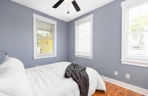 Downtown Charleston House | Cozy 3 bedroom steps from King Street