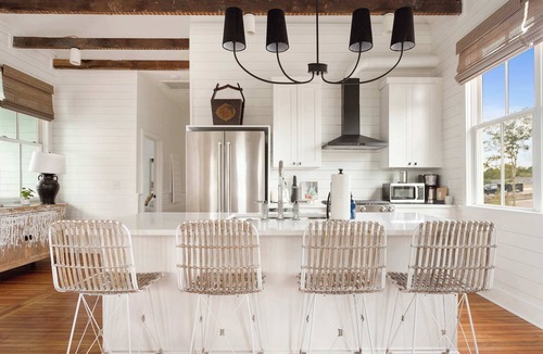 Downtown Charleston House | Cozy 5BR/5BA Downtown Gem - Close to King!