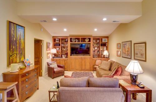 Summerville Historic District House | Cozy Abode w/Yard ~ 1 Mi to Dtwn Summerville