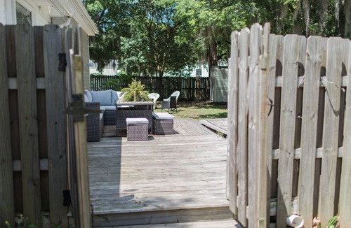 West Ashley House | Cozy Cottage Near Downtown