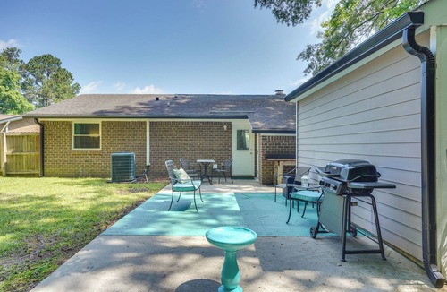 Goose Creek House | Cozy Goose Creek Escape w/Patio & Grill